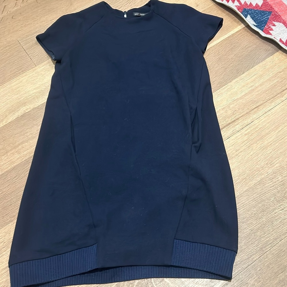 Zara short sleeve dress with pockets!